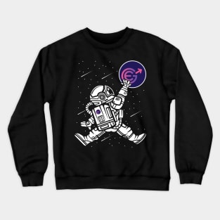 Astronaut Evergrow Crypto EGC Coin To The Moon Crypto Token Cryptocurrency Wallet Birthday Gift For Men Women Kids Crewneck Sweatshirt